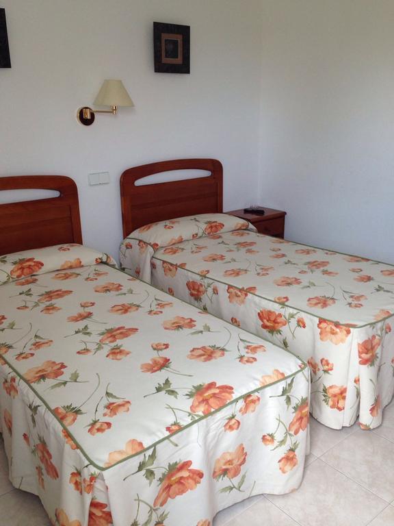 Habitaciones Lopez Azcona ノハ エクステリア 写真