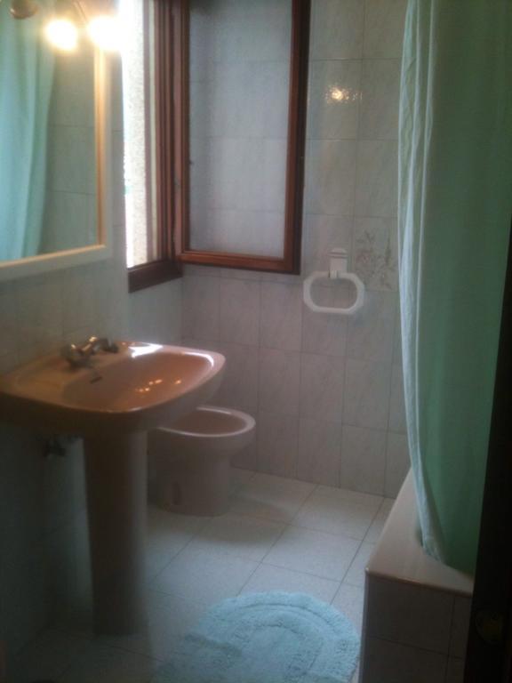 Habitaciones Lopez Azcona ノハ エクステリア 写真